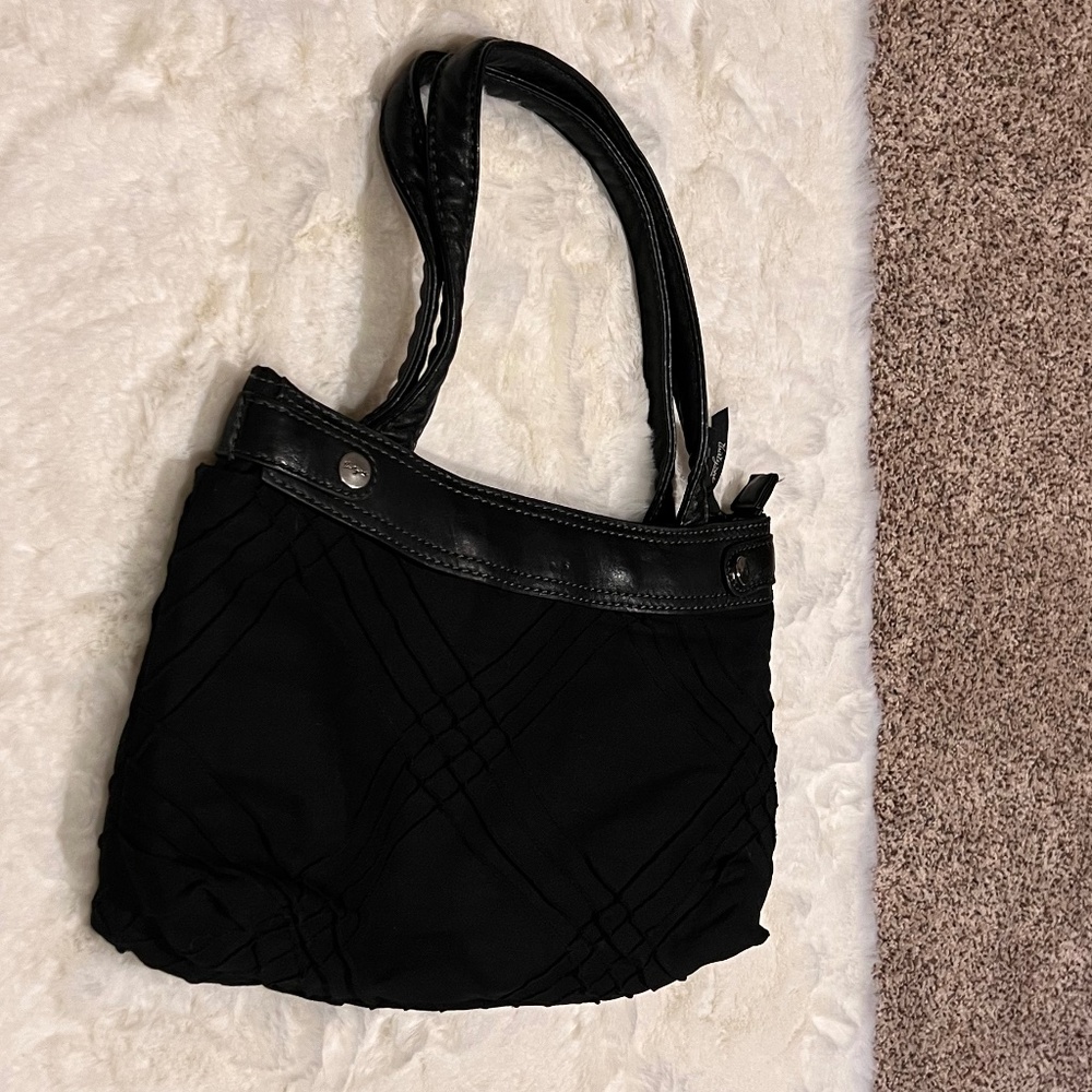 Black thirty-one Purse